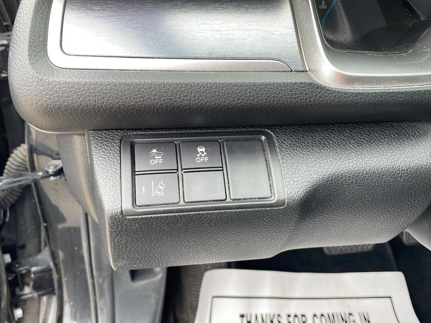 Used 2018  Honda Touring image 16