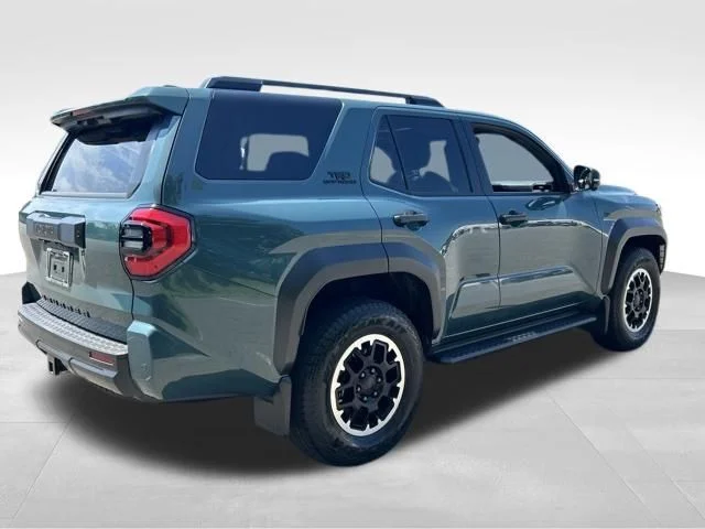 Certified Used 2025  Toyota TRD Off-Road Premium image 5