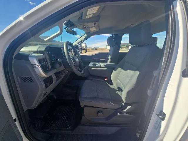 New 2026 Oxford White Ford F-350® XL image 40