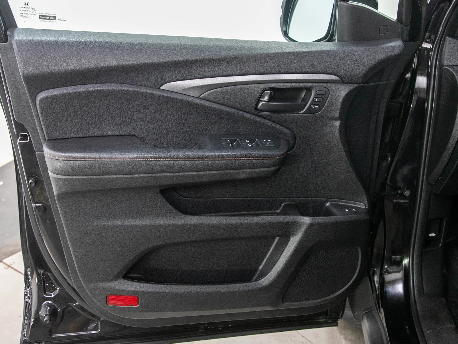 Used 2023  Honda TrailSport AWD image 20
