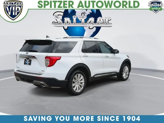Used 2021 White Ford Limited image 9