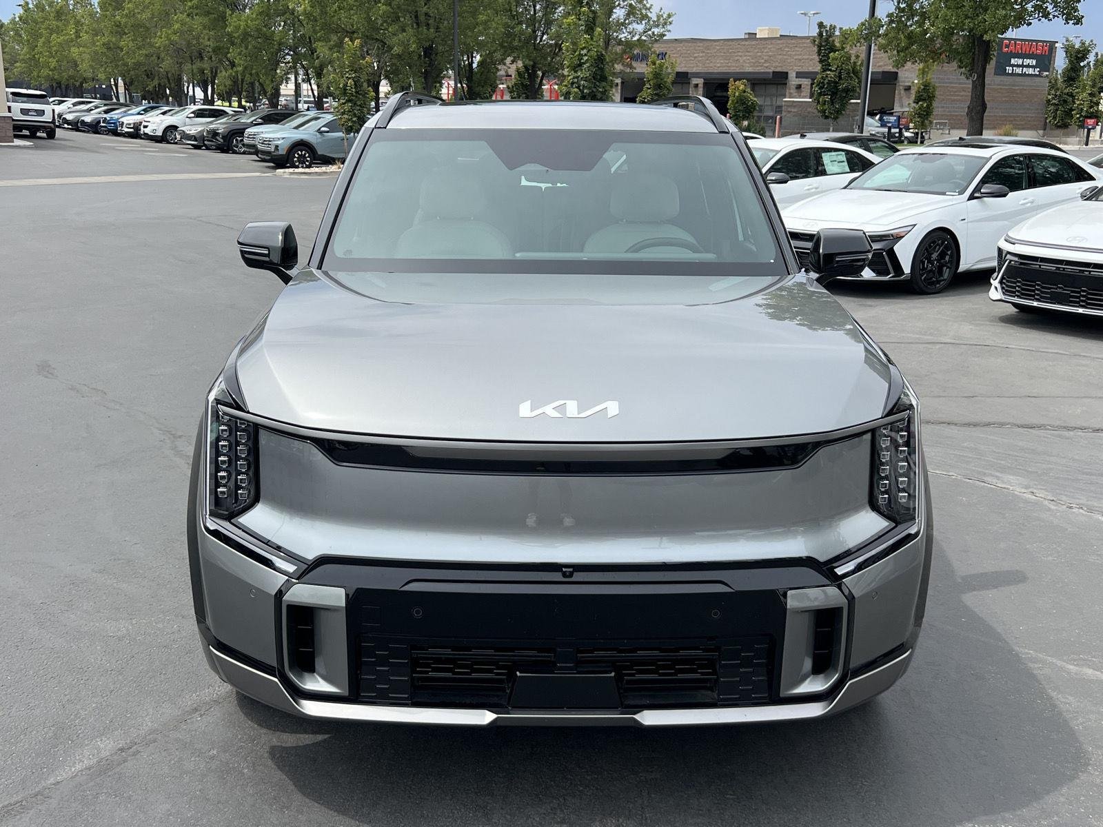 Used 2025 Pebble Gray Kia GT-Line image 11