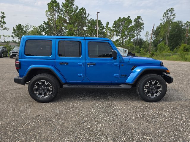 New 2026 Hydro Blue Pearl-Coat Exterior Paint Jeep Sahara image 3