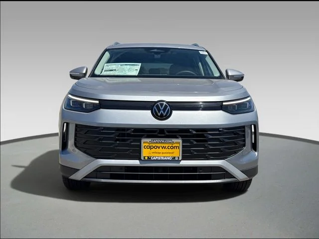 New 2026 Pyrite Silver Metallic Volkswagen 2.0T SE image 2