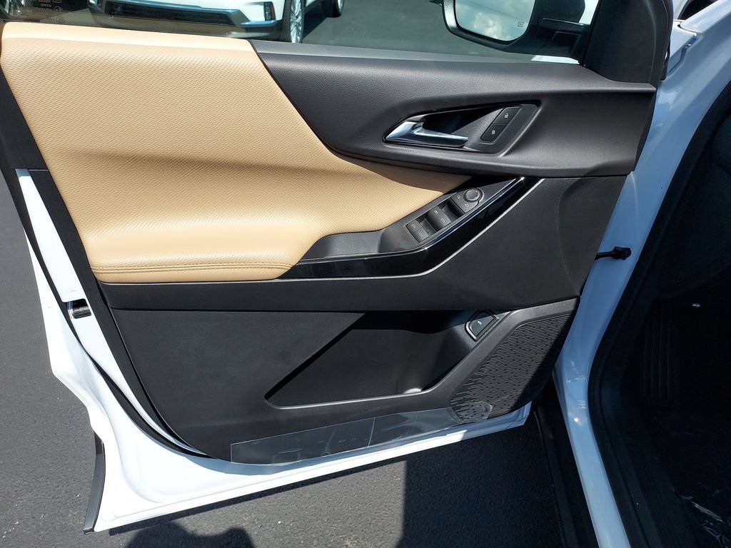 2027 Chevrolet Equinox ACTIV - Photo 12