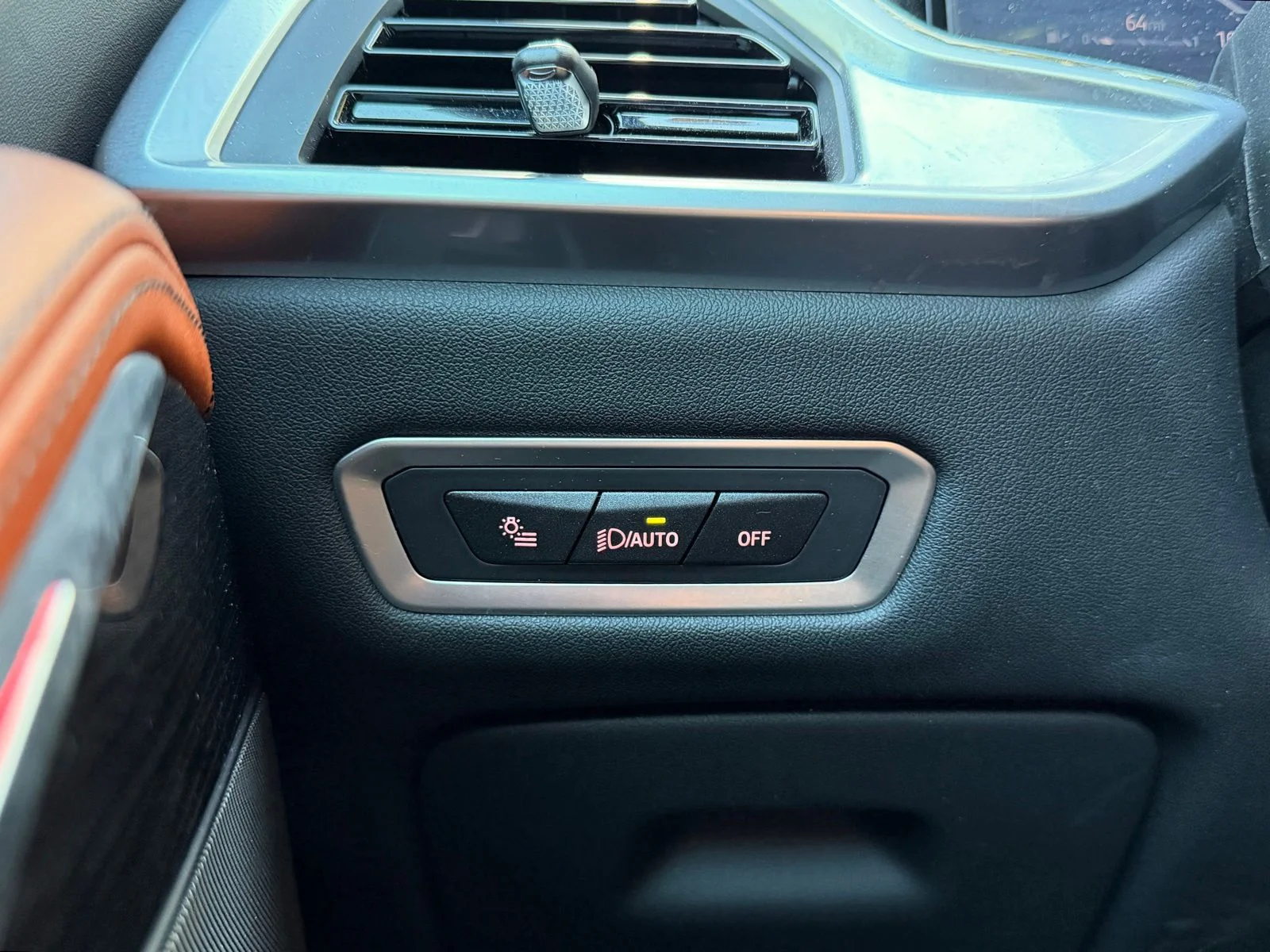 Used 2024 Skyscraper Gray Metallic BMW xDrive40i image 25