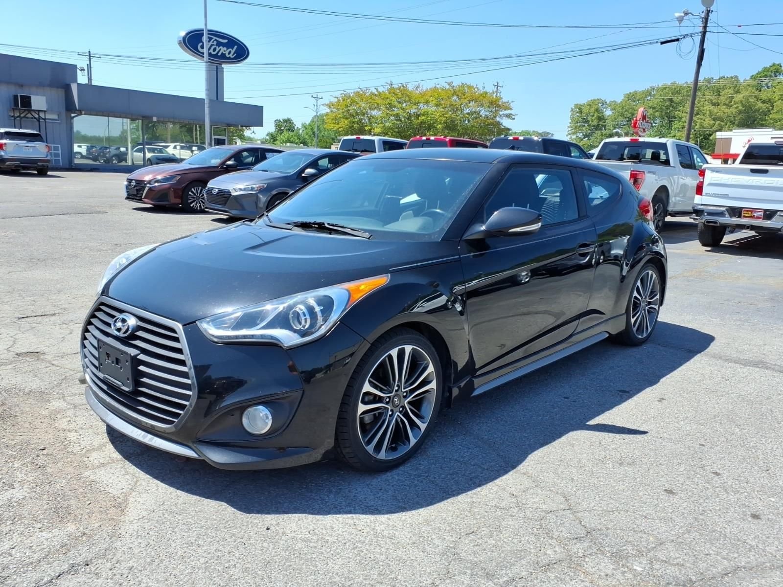 2016 Hyundai Veloster's photo