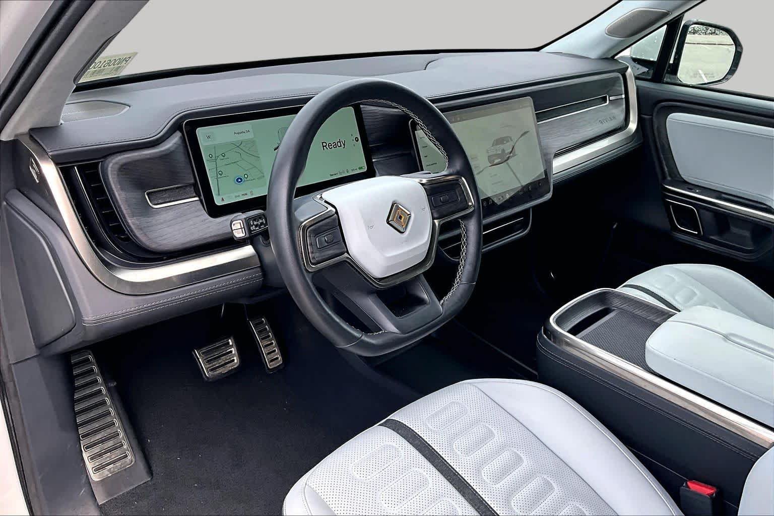 Used 2023 Glacier White Rivian Launch Edition image 18