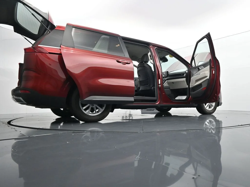 Used 2024 Red Kia LX image 46