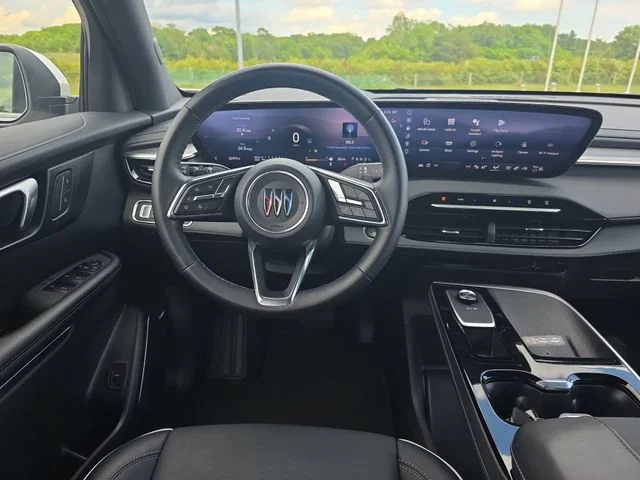 Used 2025 Summit White Buick Preferred image 14