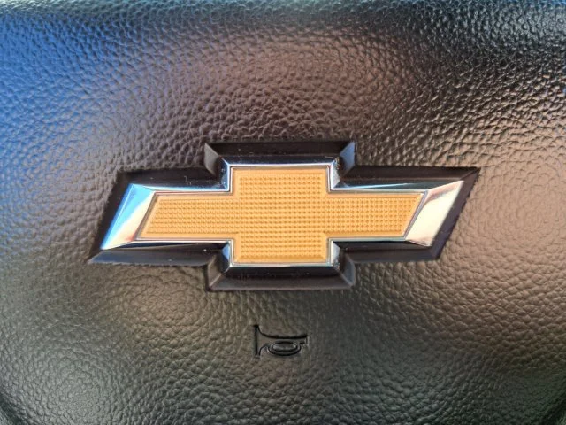 Used 2022 SUMMIT WHITE Chevrolet LTZ image 33