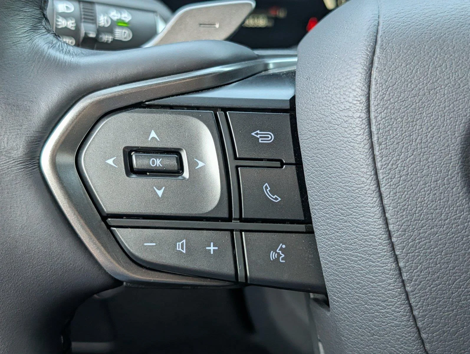 Used 2025 Celestial Silver Metallic Lexus TX 350 Premium image 23