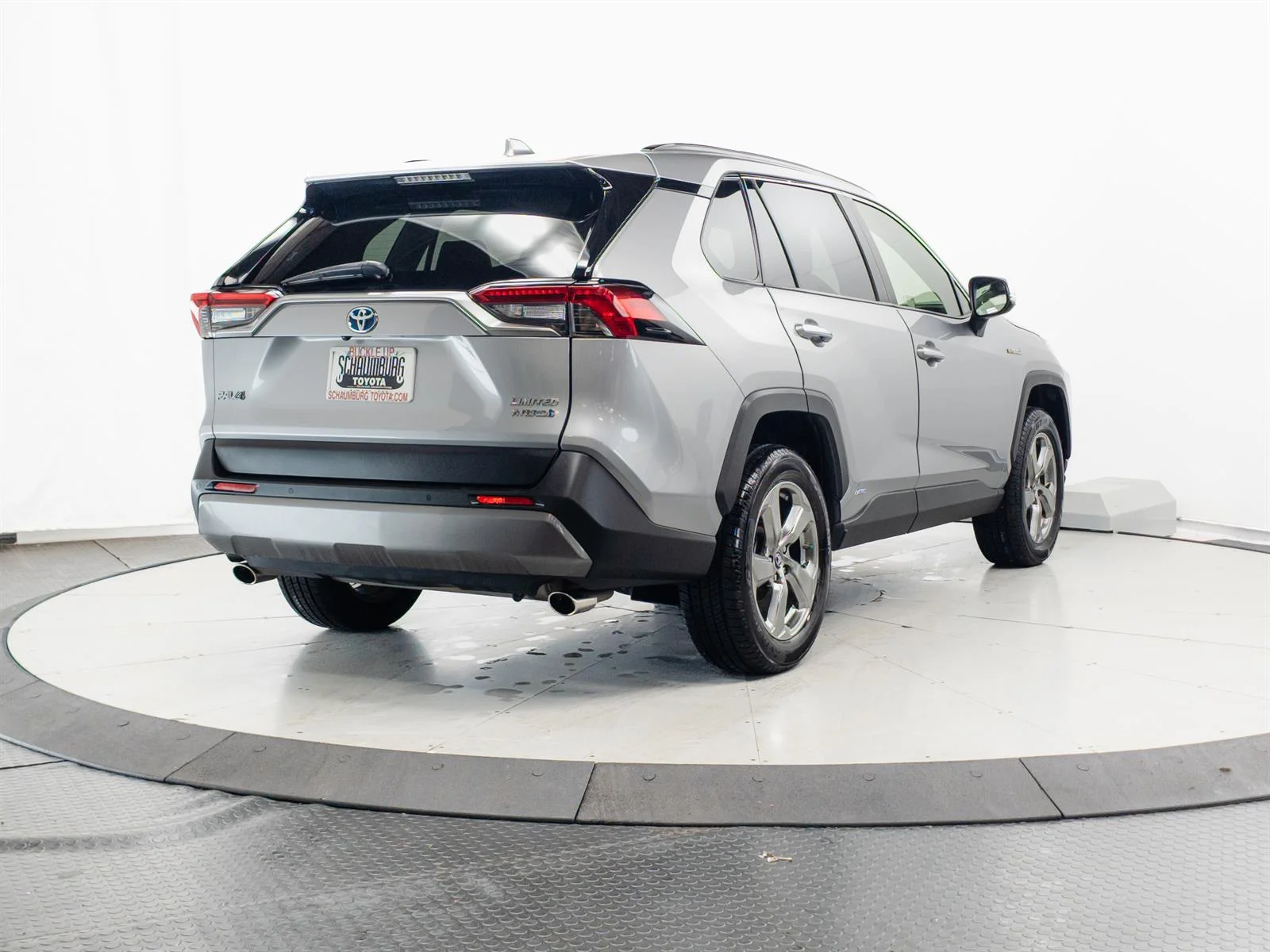 Used 2019 Silver Toyota Limited image 12