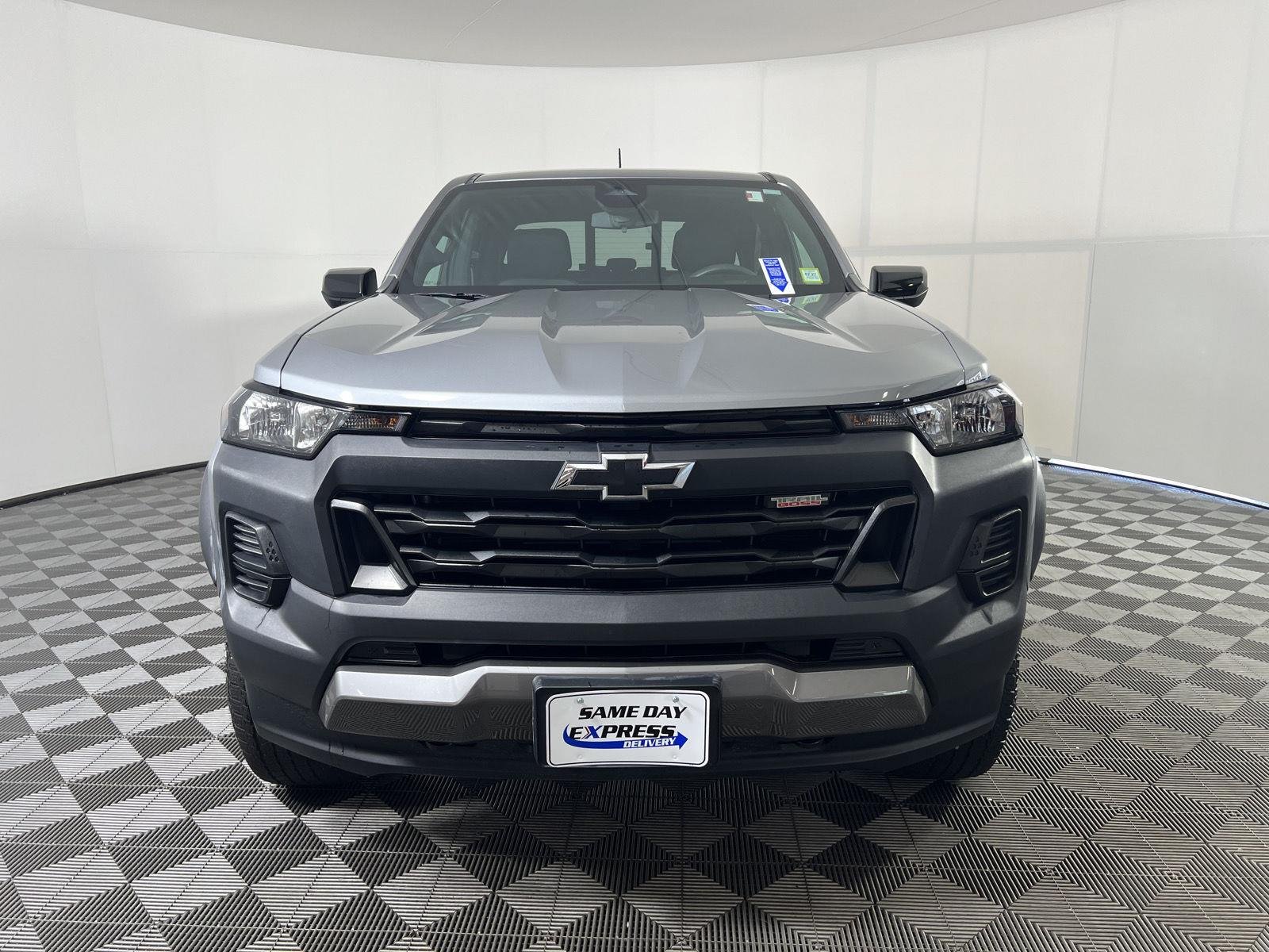 Used 2023 Sterling Gray Metallic Chevrolet 4WD Trail Boss image 28
