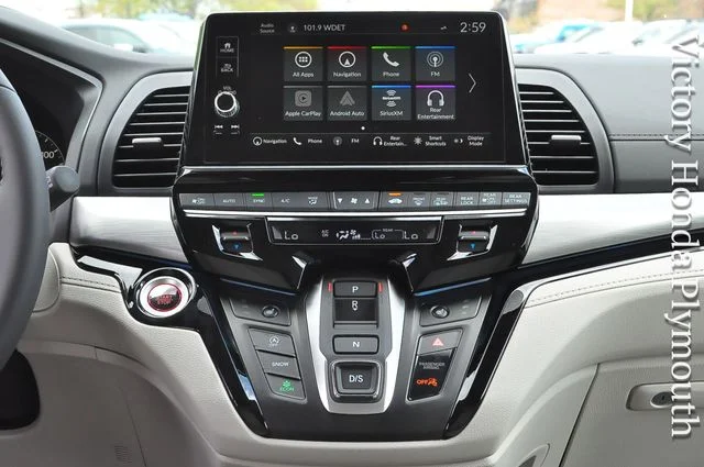New 2026 Modern Steel Metallic Honda Touring image 17