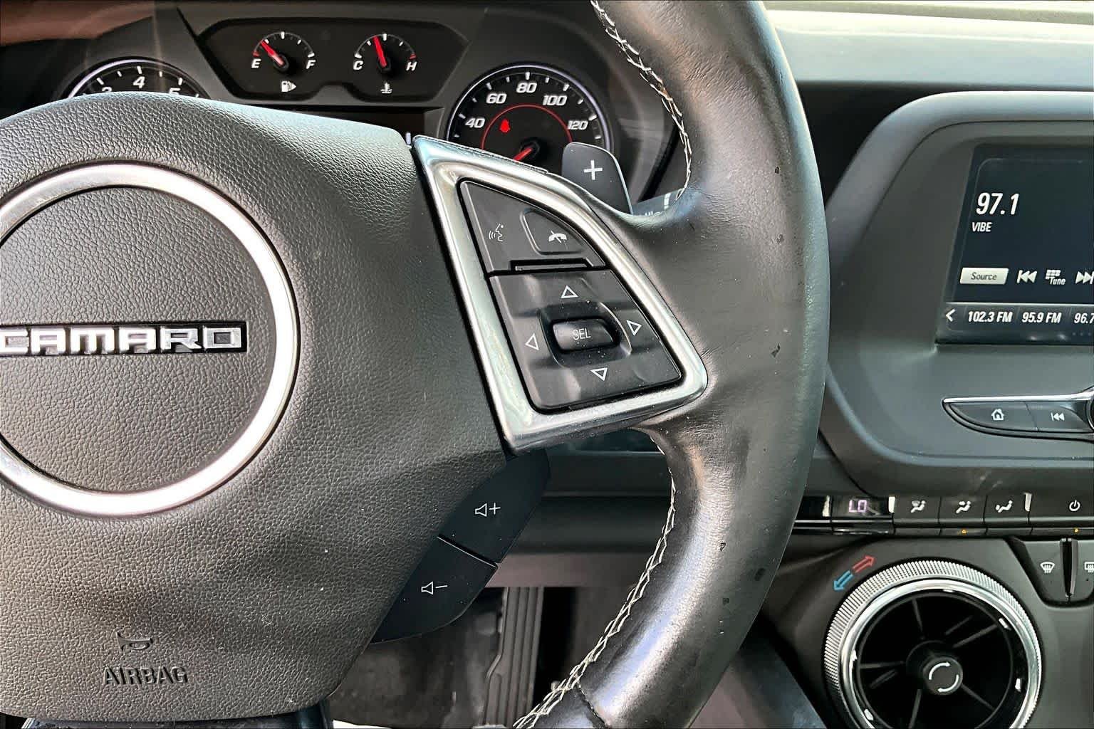 Used 2018 Silver Ice Metallic Chevrolet 1LT image 28