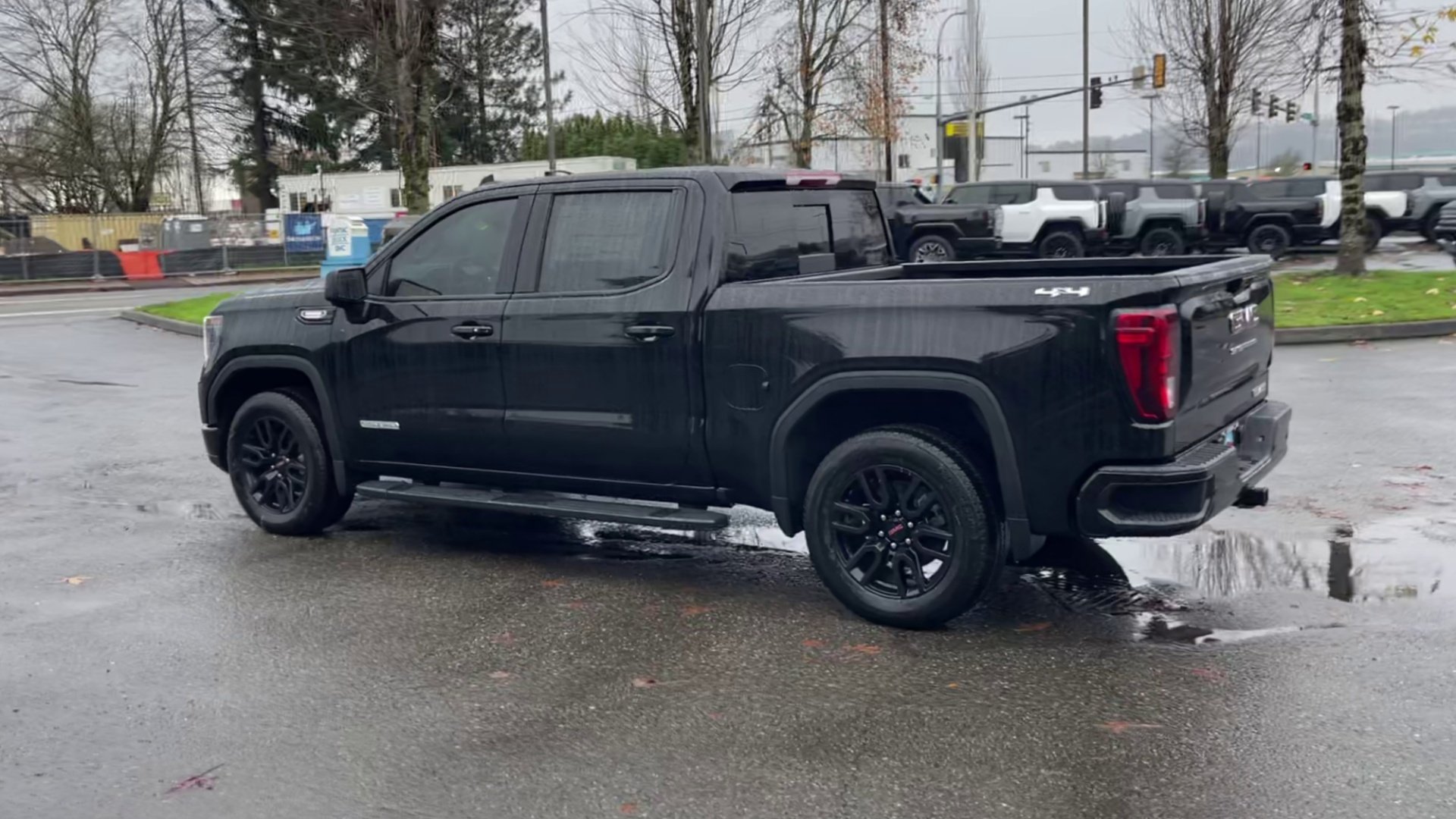 New 2026 Onyx Black GMC Elevation image 75