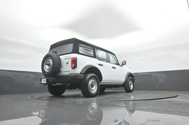 New 2026 White Ford Base image 32