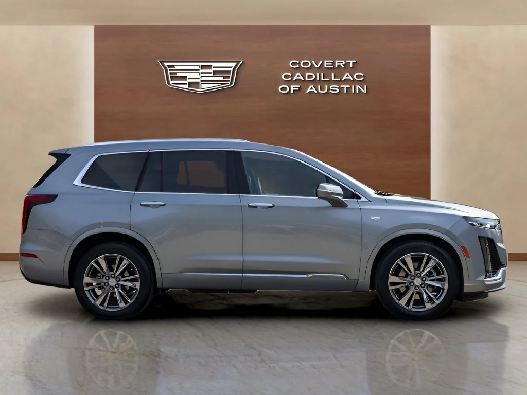 Used 2025 Silver Cadillac Premium Luxury image 5