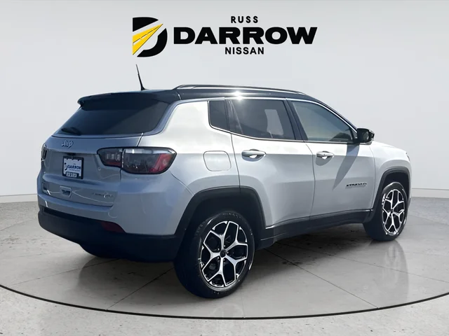 Used 2025 Silver Jeep Limited image 6
