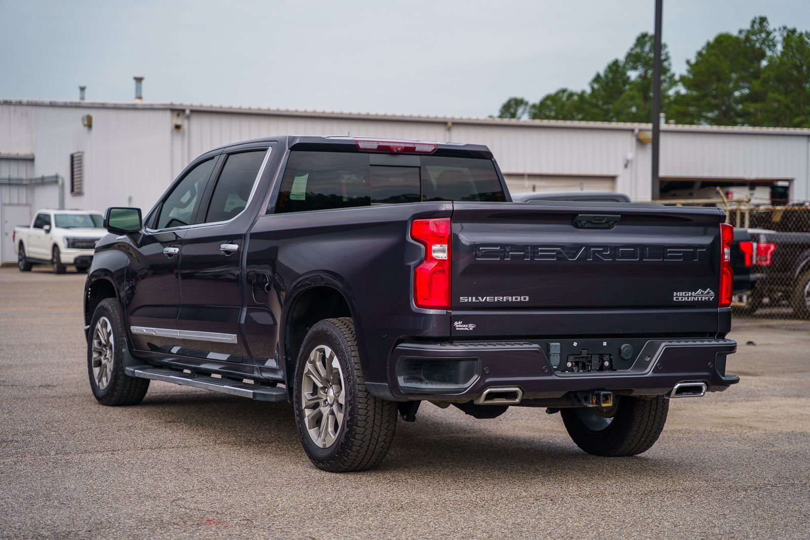 Certified Used 2024 Gray Chevrolet High Country image 7