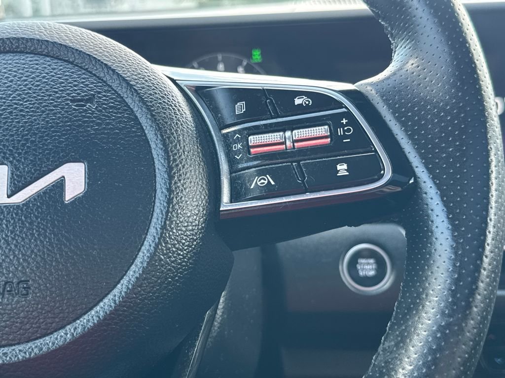 Used 2024 Gray Kia SX image 21