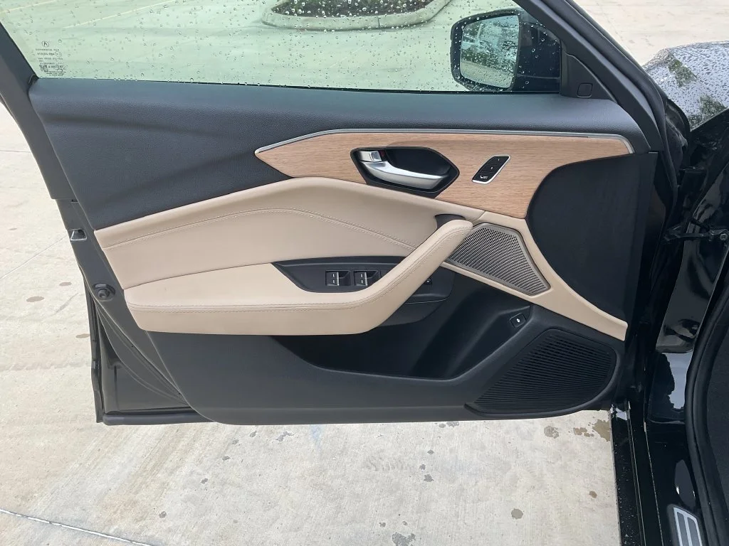 Used 2021 Black Acura Advance image 10