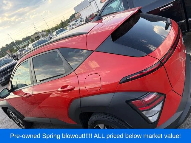 Used 2024 Orange Hyundai SEL image 4