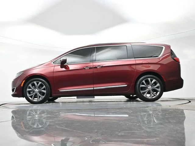 Used 2018 Velvet Red Pearlcoat Chrysler Limited image 25