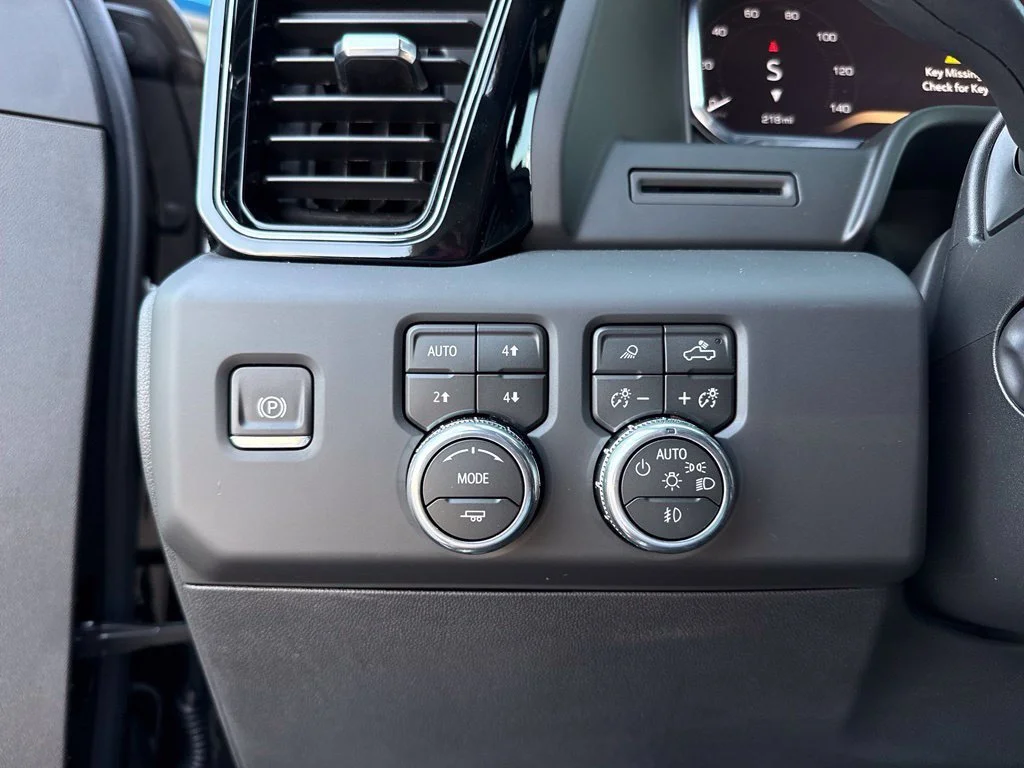 New 2026 Onyx Black GMC AT4 image 30