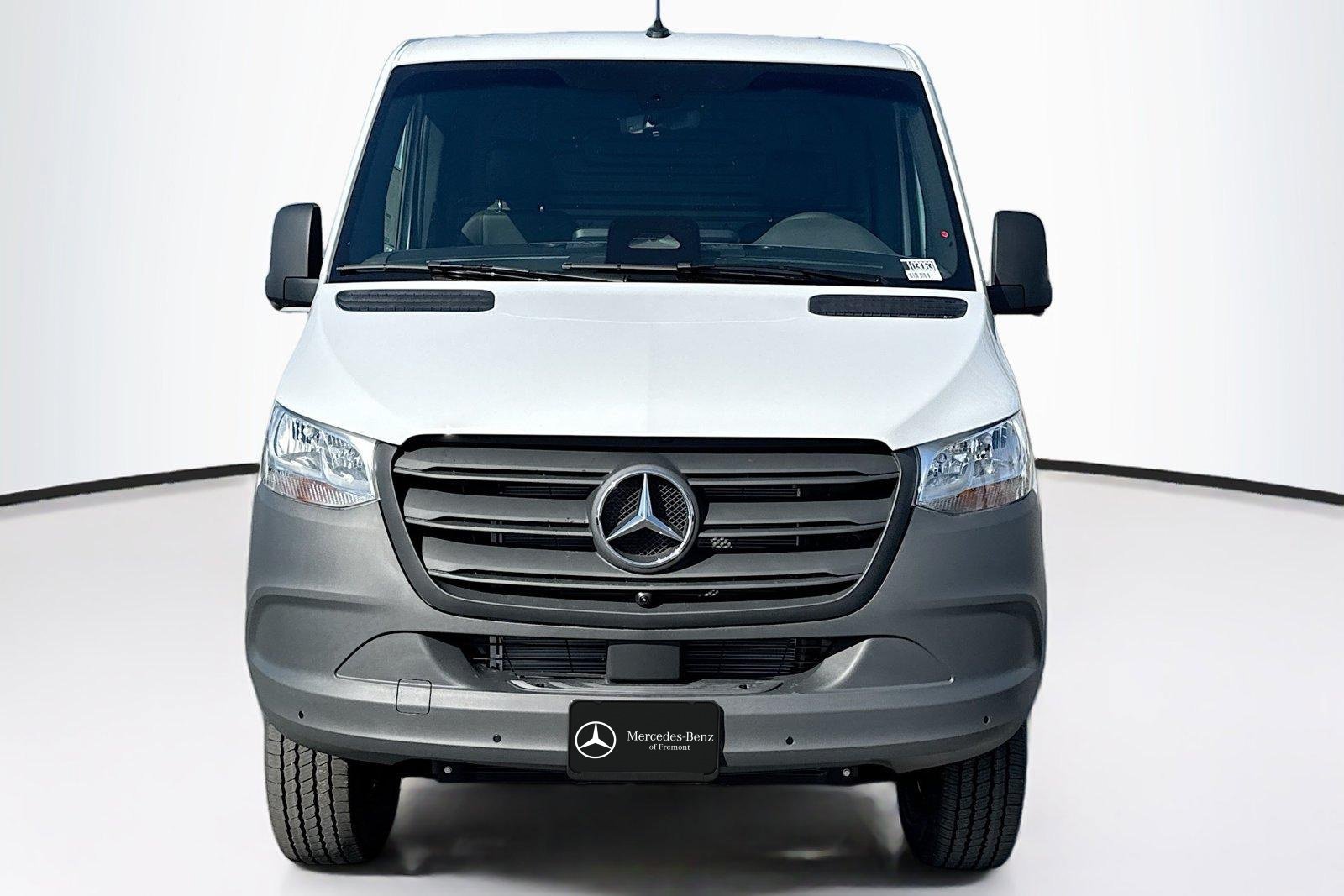 New 2026 Arctic White Mercedes-Benz  image 2
