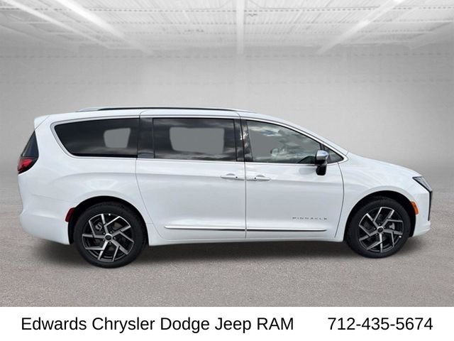 New 2027 Bright White Clear-Coat Exterior Paint Chrysler Pinnacle image 10
