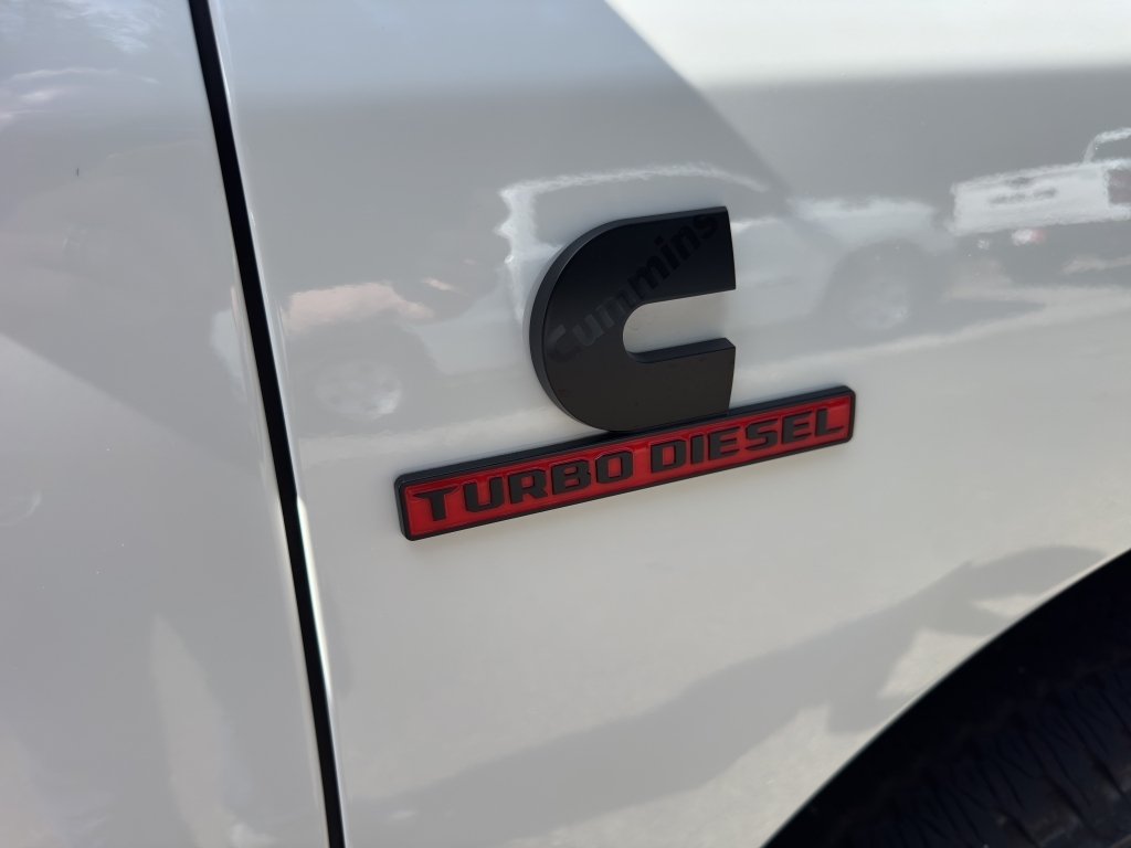 New 2026 Bright White Clear-Coat Exterior Paint RAM Laramie image 40