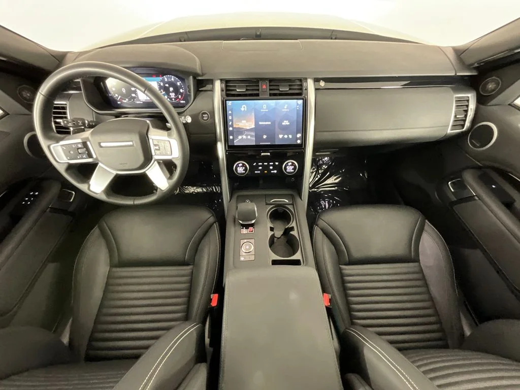 Certified Used 2025 Black Land Rover S image 10