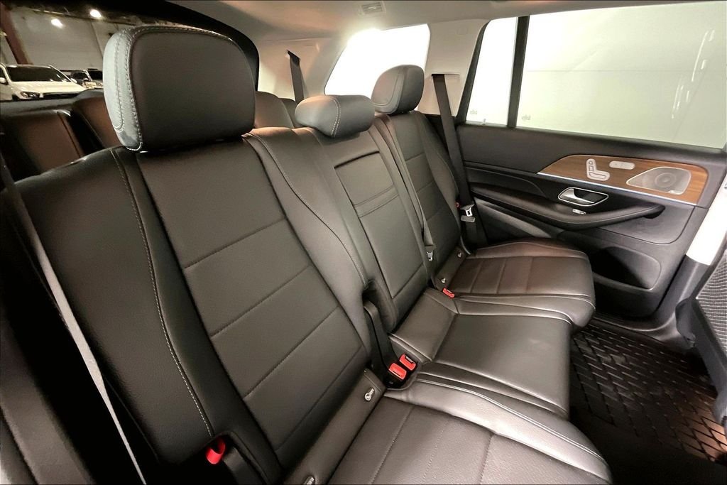 Certified Used 2023 Black Mercedes-Benz GLS 450 image 19