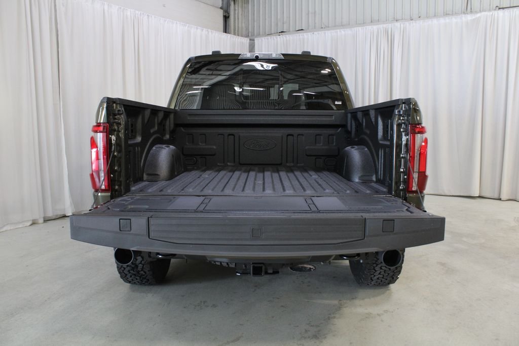 New 2026 Shelter Green Ford Raptor image 32