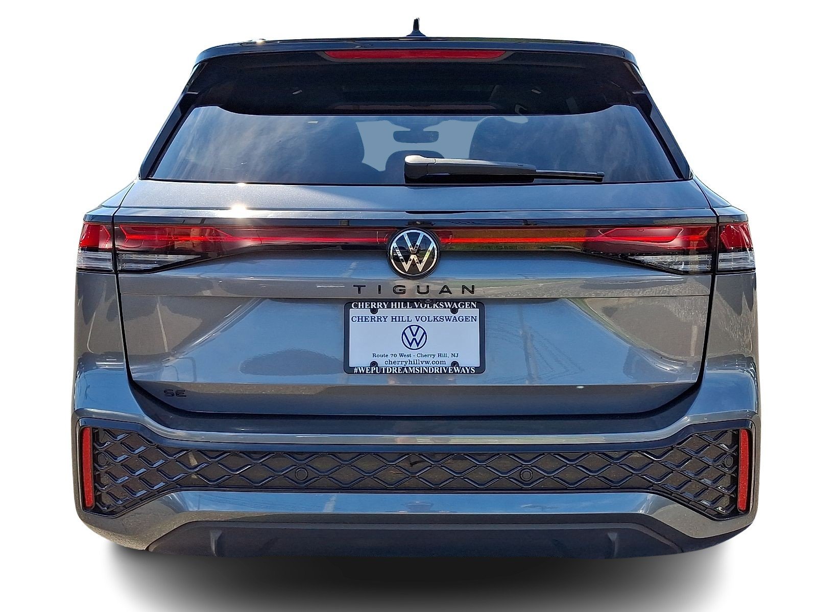 Used 2026 Platinum Gray Metallic   2R2r Volkswagen SE R-Line Black image 5