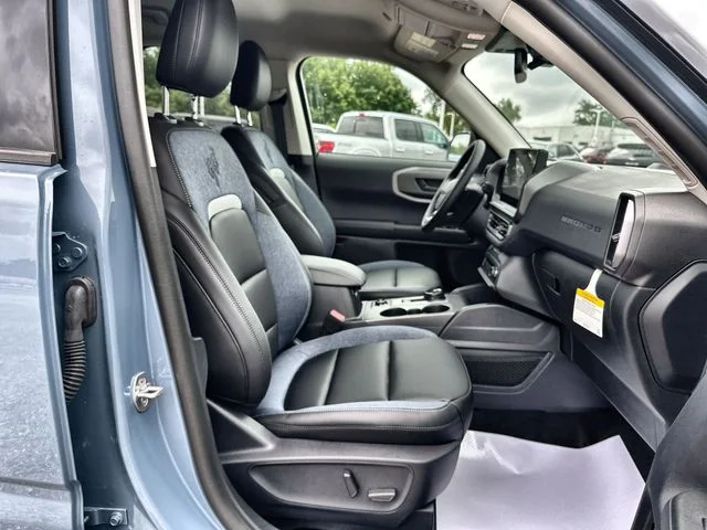 New 2026 Azure Gray Metallic Tri-Coat Ford Outer Banks® image 27