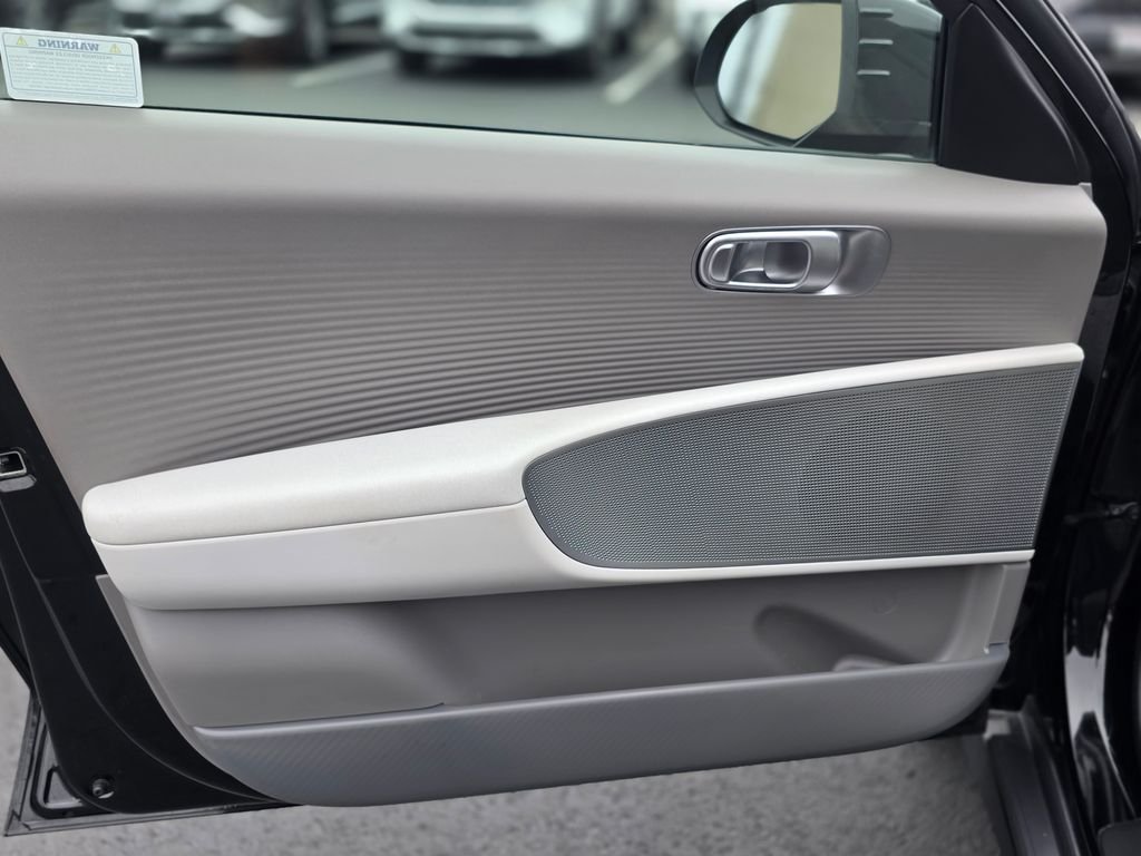 2025 Hyundai IONIQ 6 SEL - Photo 19