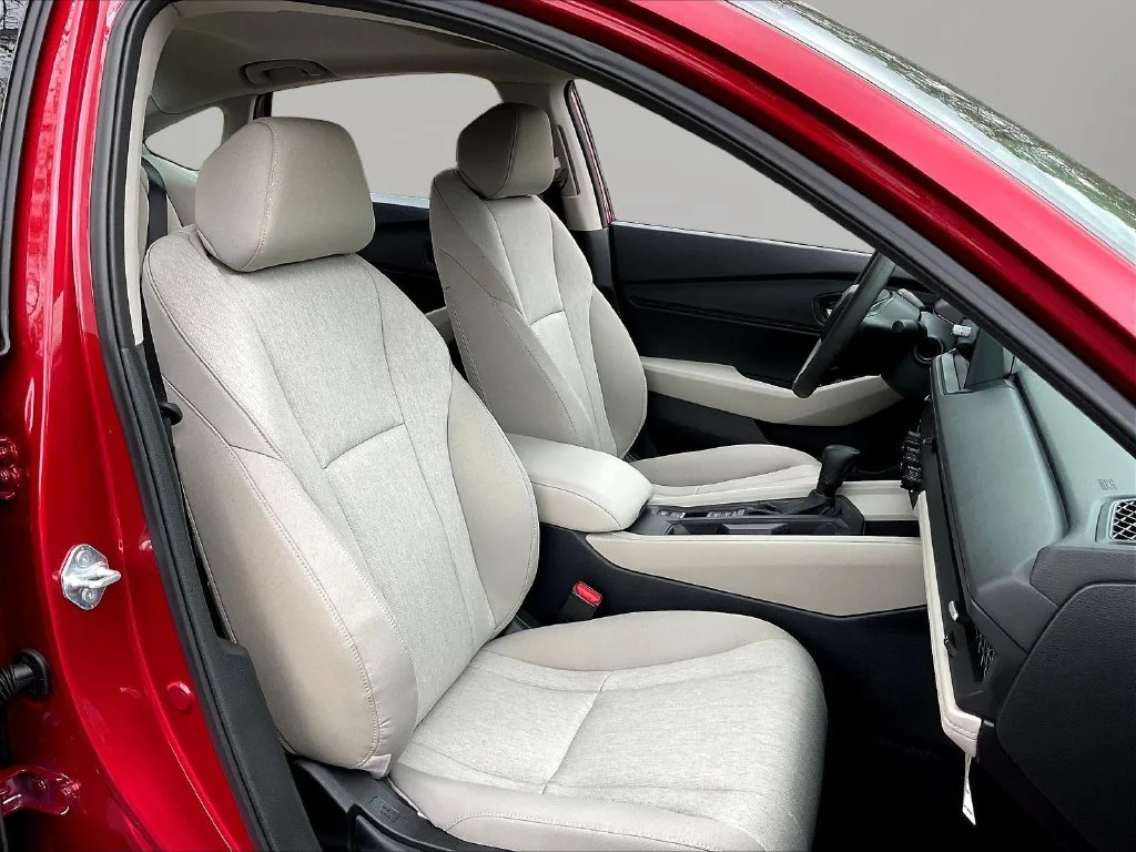 New 2026 Radiant Red Metallic Honda SE image 29