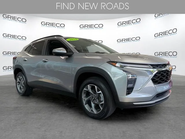 2024 Chevrolet Trax LT's photo