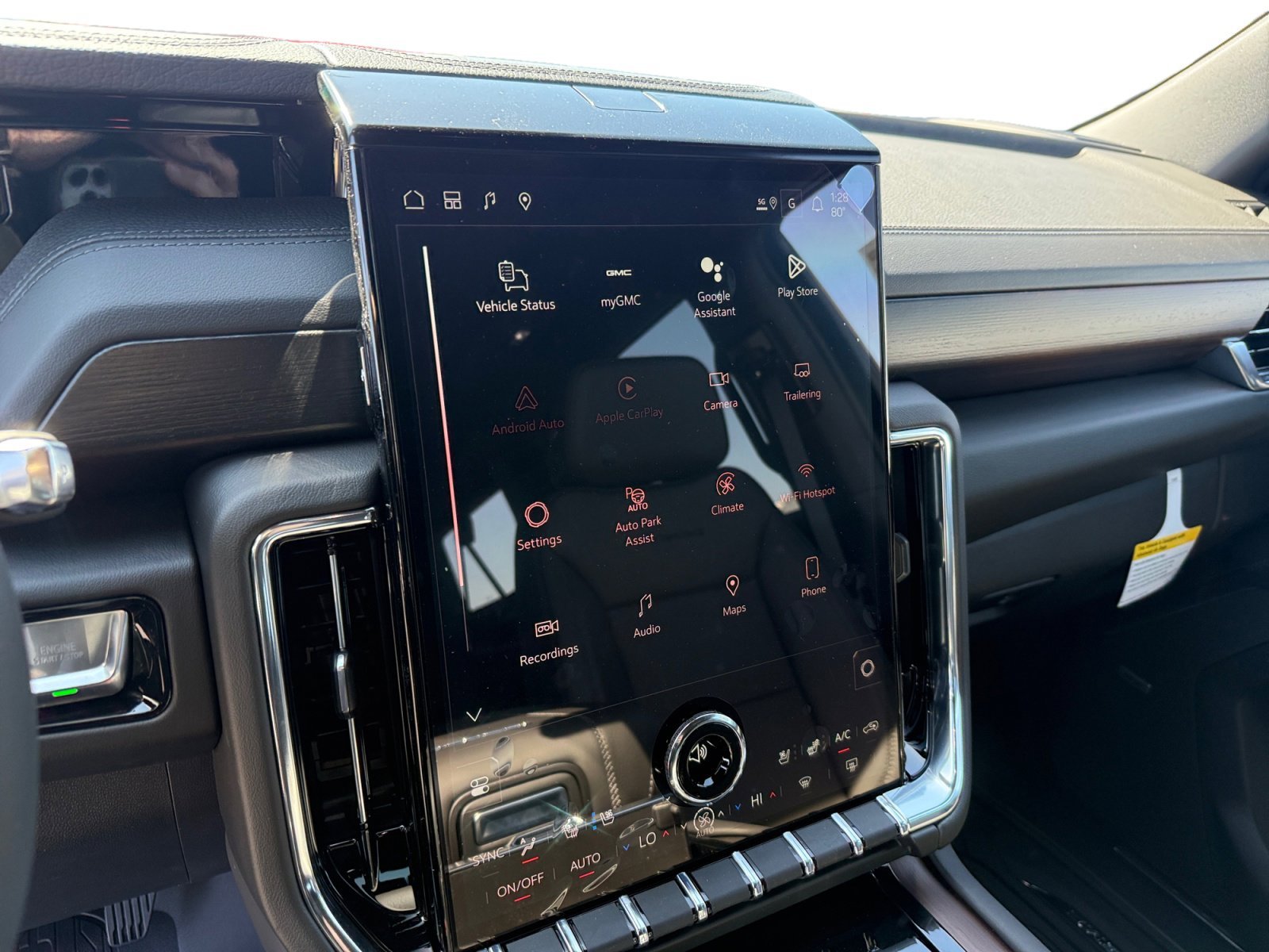 2026 GMC Yukon XL Denali - Photo 12