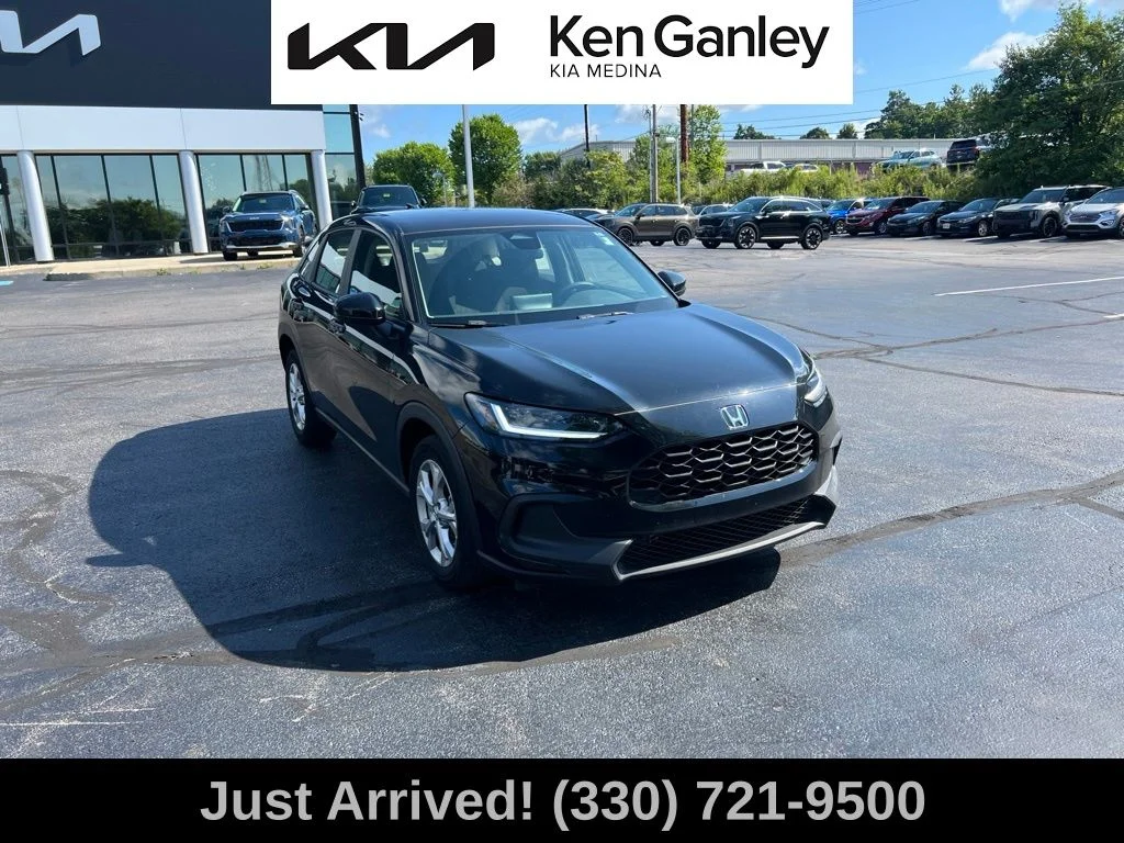 Used 2024  Honda LX image 3