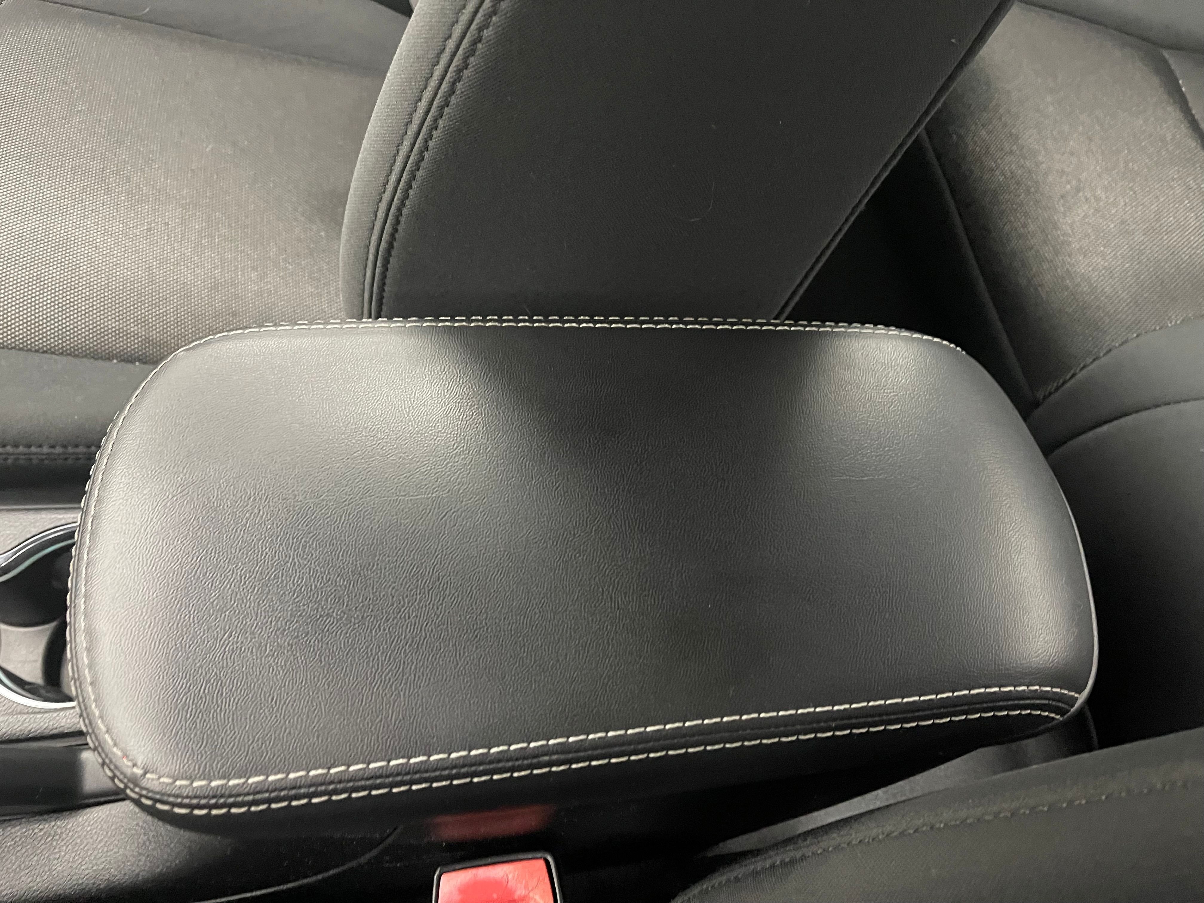 Used 2013 Mineral Gray Metallic Clearcoat Dodge SXT image 22