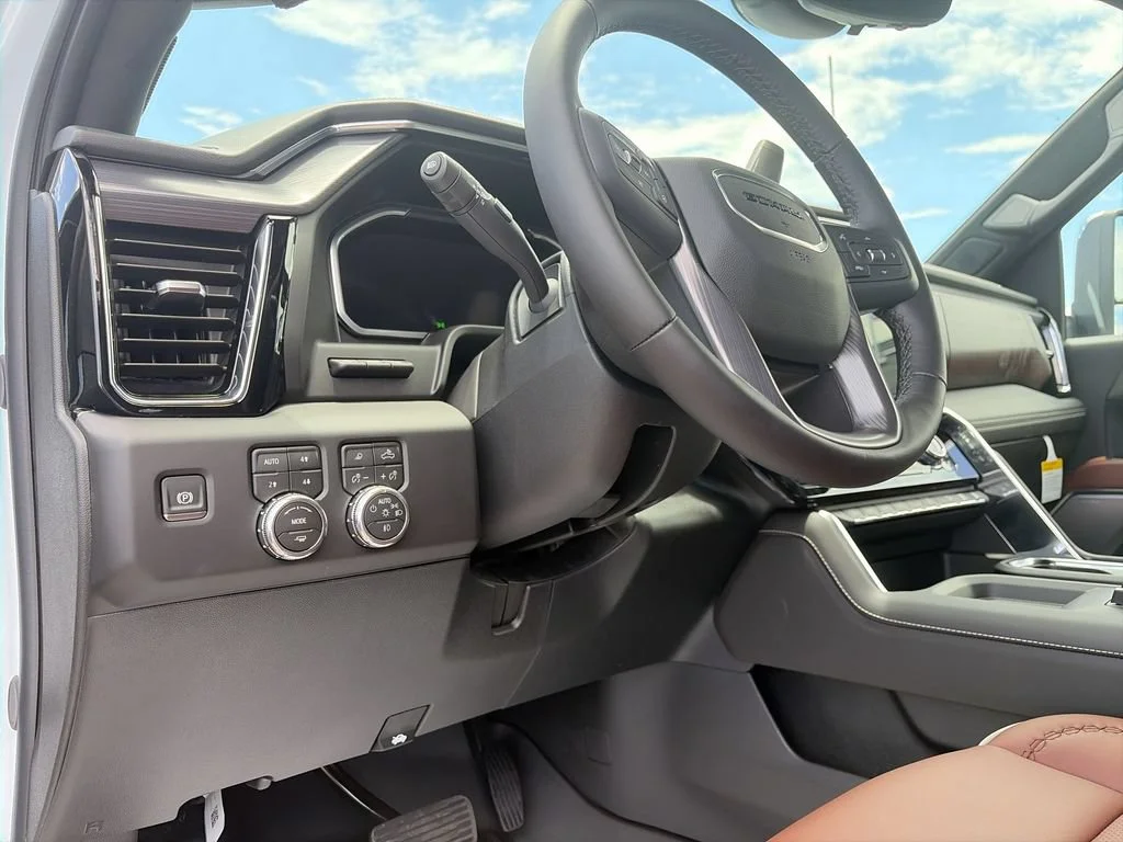 New 2026 Glacier White Tricoat GMC Denali Ultimate image 18