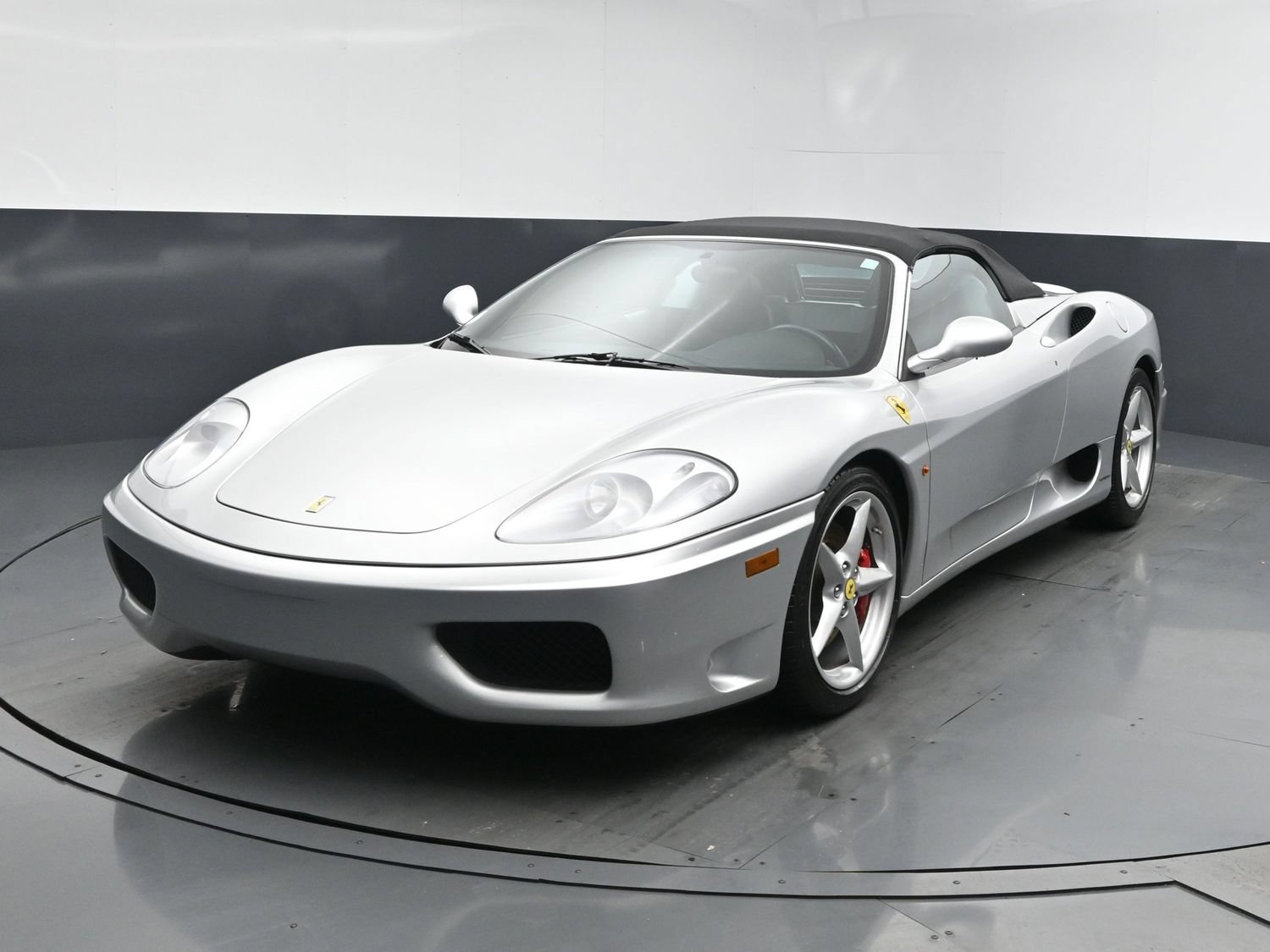 Used 2001 Silver FERRARI  image 1