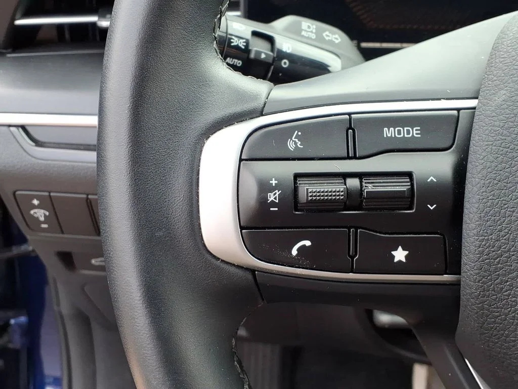 Used 2025 Blue Kia GT-Line image 25