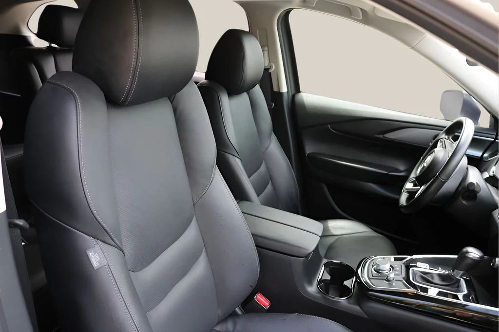 Used 2023 White Mazda Touring image 21
