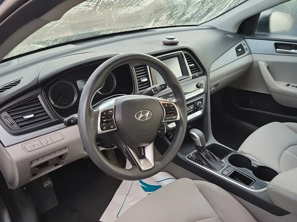 Certified Used 2019 Gray Hyundai SE image 2