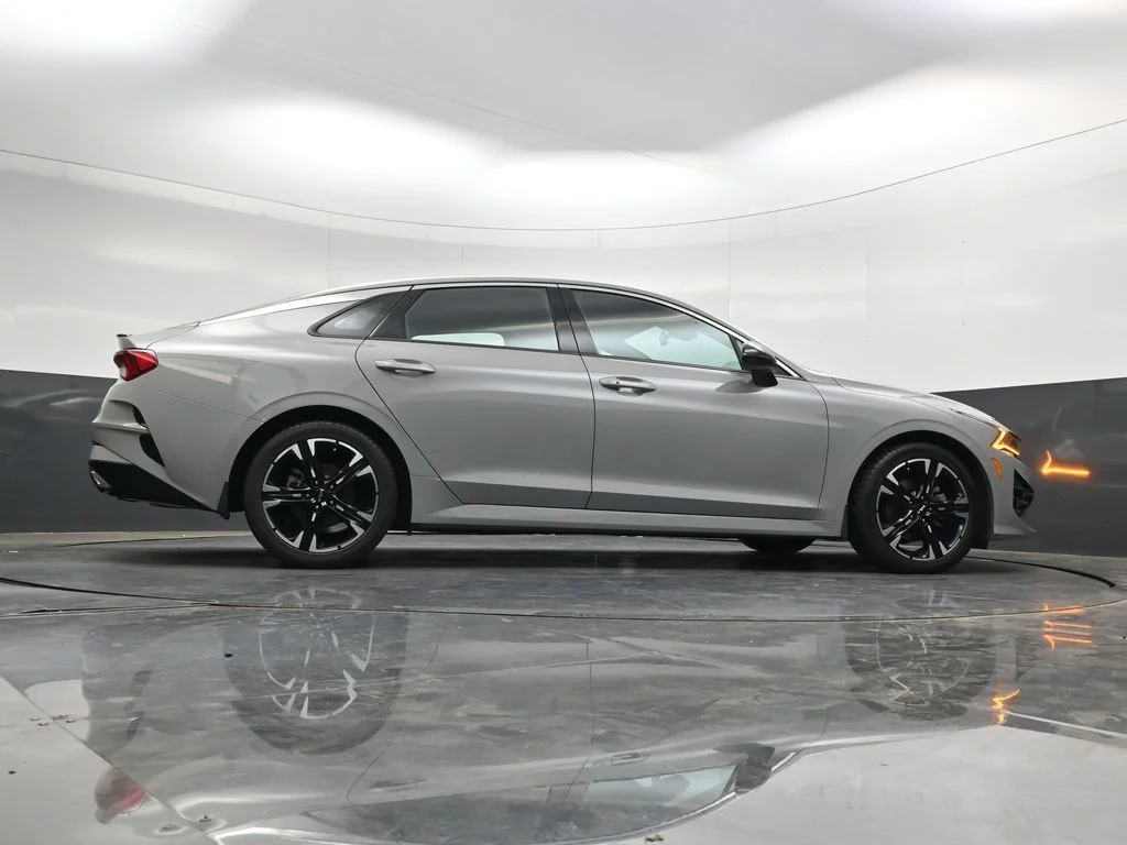 Used 2022 Gray Kia GT-Line image 31